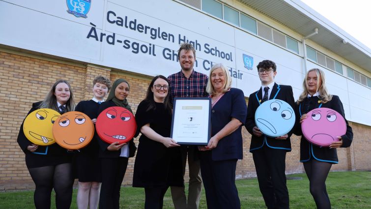 Mental Health gold award for Calderglen High