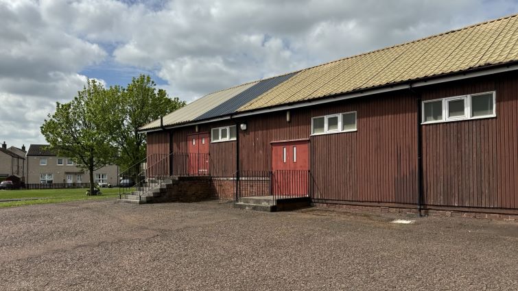 This is an exterior image of Carstairs Junction Community Hall