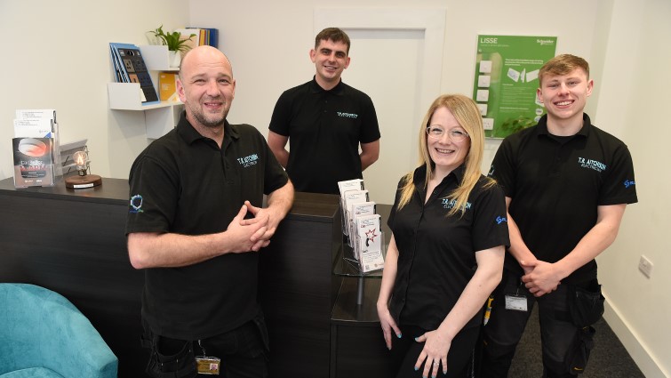 Business Gateway support helps Rutherglen business